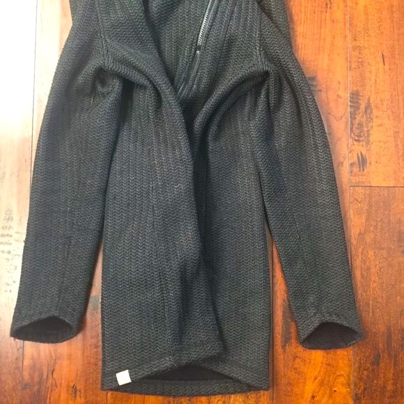 Bench Asymmetirc Zip Knit Fleece Hooded Jacket - Picture 11 of 12